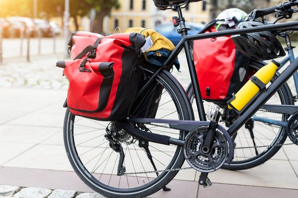 Quels sont les accessoires à utiliser pour le bikepacking en vélo Gravel ?